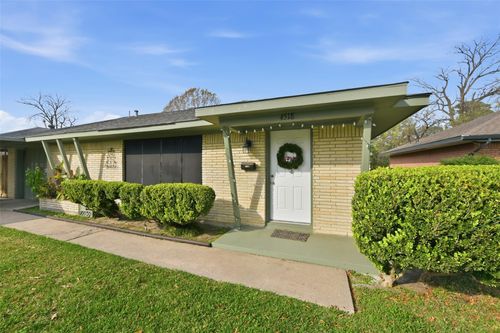 4518 Lido Lane, Houston, TX, 77092 | Card Image