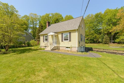 263 Highland St, Holden, MA, 01520-2562 | Card Image