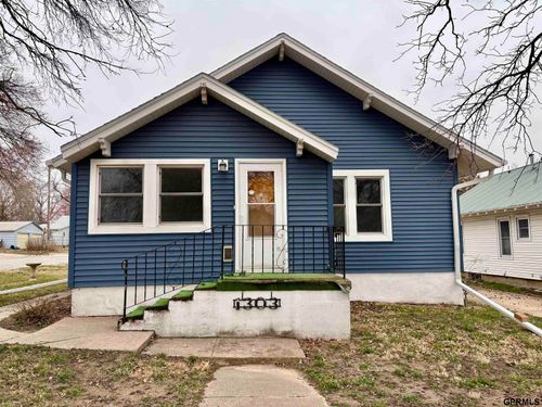1303 6th Street, Fairbury, NE, 68352 | Card Image