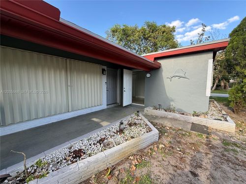 a-7411 Juniper St, Miramar, FL, 33023 | Card Image