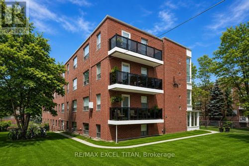 305-4 Hill Heights Rd, Etobicoke, ON, M8Y1Z1 | Card Image