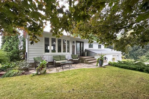 3517 Lockhart Rd, Newcastle, ON, L1B0S1 | Card Image