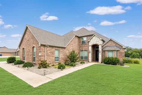 139 Las Colinas Trl, Cross Roads, TX, 76227-1721 | Card Image