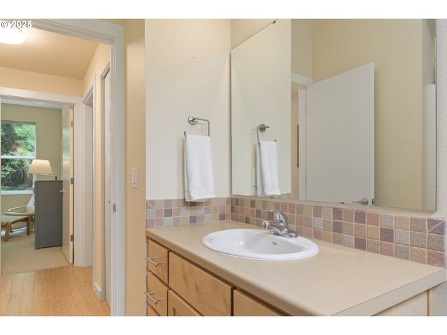 APT-38 - 327 Rustic Pl, Condo with 2 bedrooms, 2 bathrooms and 1 parking in Eugene OR | Image 25