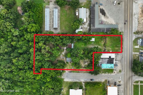1918 Pass Rd, Gulfport, MS, 39501-5169 | Card Image