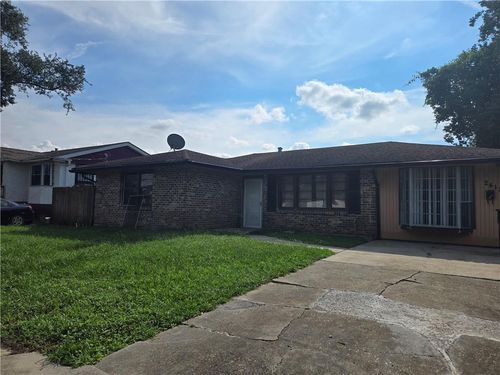2411 Lauradale Dr, New Orleans, LA, 70114-4743 | Card Image