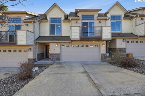 e-210 Nw Terreview Drive, #E, Pullman, WA, 99163 | Card Image