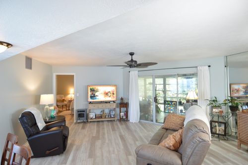 apt-g249-3272 Se Aster Ln, Stuart, FL, 34994-5561 | Card Image