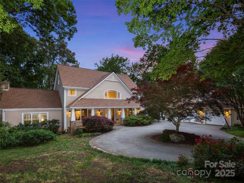 303 S Braeside Ct, Asheville, NC, 28803-3478 | Card Image