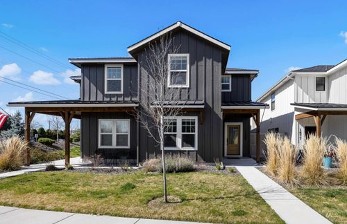 1685 E Cutgrass Ln, Eagle, ID, 83616-7753 | Card Image