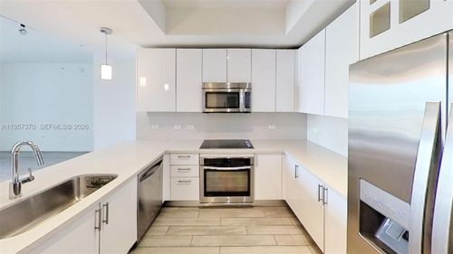 apt-1617-999 Sw 1st Ave, Miami, FL, 33130-3441 | Card Image