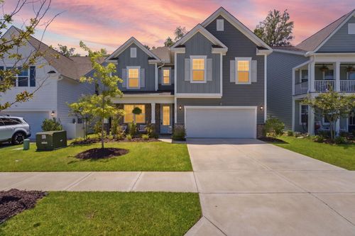 109 Loon Dr, Summerville, SC, 29483-8216 | Card Image
