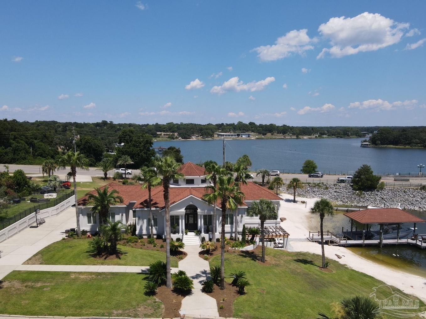 Gadsden St, Pensacola, FL 32501