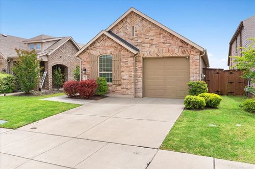 3902 Spencer Ln, Heartland, TX, 75126-2659 | Card Image