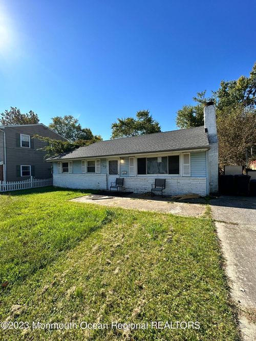 117 Hannold Blvd, DEPTFORD, NJ, 08096-1827 | Card Image