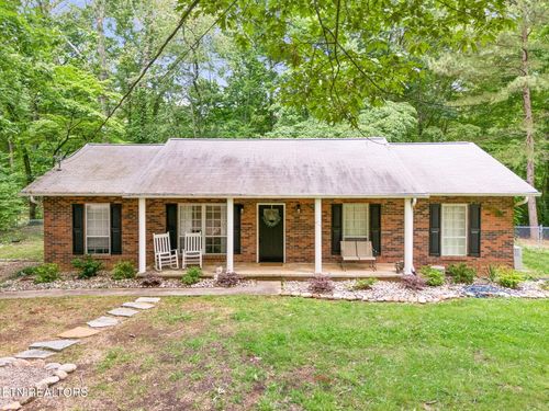 1036 Forest Heights Cir, Lenoir City, TN, 37772-5365 | Card Image