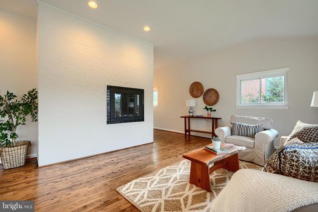 927 Cromwell Bridge Rd, House other with 3 bedrooms, 3 bathrooms and null parking in TOWSON MD | Image 5