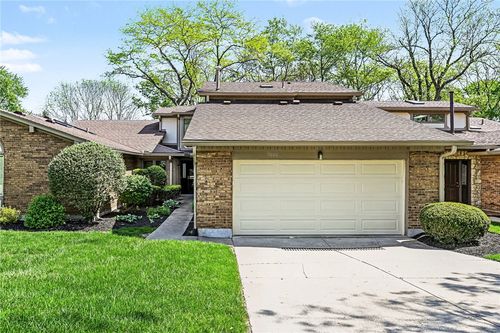 7044 Fallen Oak Trce, Centerville, OH, 45459-4856 | Card Image