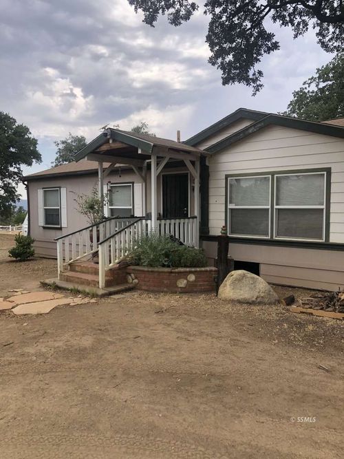 20501 Schell Ranch Rd, Caliente, CA, 93518-3302 | Card Image