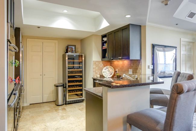 APT-805 - 5909 Luther Ln, Condo with 2 bedrooms, 2 bathrooms and null parking in Dallas TX | Image 4