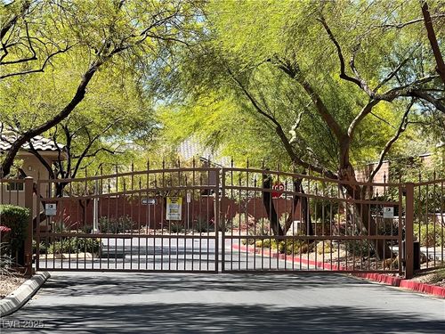 10067 Sand Key St, Las Vegas, NV, 89178-4858 | Card Image