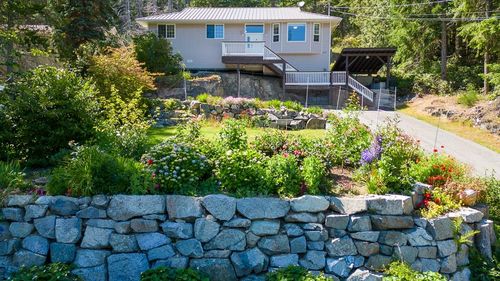 4517 Merrill Rd, Madeira Park, BC, V0N2H1 | Card Image