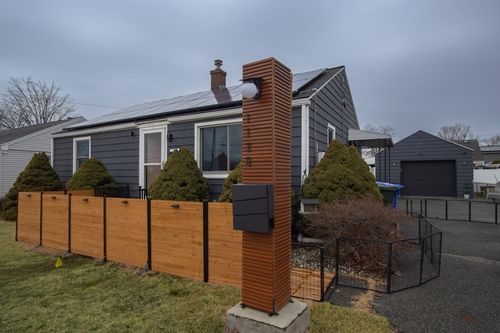 1128 Page Blvd, Springfield, MA, 01104-1643 | Card Image