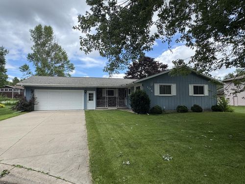 106 Fireside Court, La Crescent, MN, 55947 | Card Image
