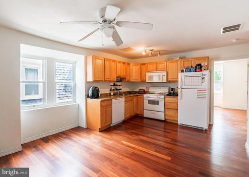 2-4841 Walton Ave, PHILADELPHIA, PA, 19143-2018 | Card Image