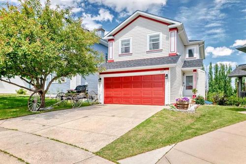 137 Coverton Cir Ne, Calgary, AB, T3K4R7 | Card Image