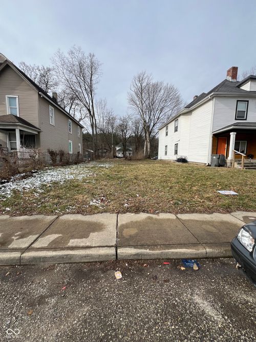 3328 Graceland Ave, Indianapolis, IN, 46208-4622 | Card Image