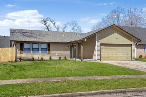 2426 S 104th East Ave, Tulsa, OK, 74129-4655 | Card Image