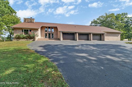 683 Wild Plum Dr, Crossville, TN, 38555-1124 | Card Image