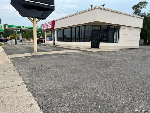 810 S Dort Hwy, Flint, MI, 48503-2896 | Card Image