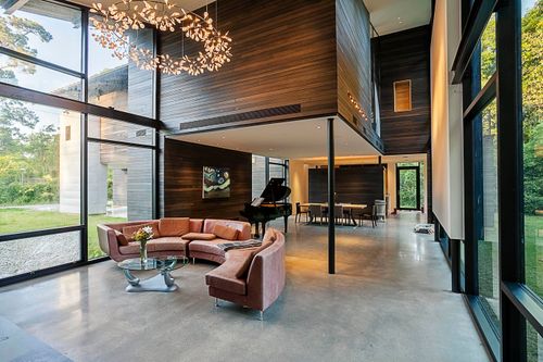 1001 W Lucas Dr, Beaumont, TX, 77706-4610 | Card Image