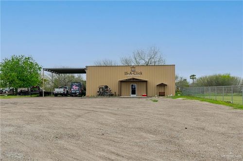 805 N Foster Dr, Edinburg, TX, 78542-2557 | Card Image