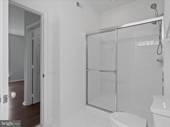 APT-304 - 1511 N Point Dr, Condo with 2 bedrooms, 2 bathrooms and null parking in RESTON VA | Image 24