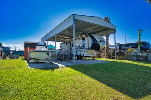 1377 County Road 201, Sargent, TX, 77414-2175 | Card Image