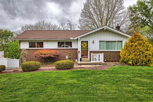 1750 Craig Dr, North Huntingdon, PA, 15642-1797 | Card Image