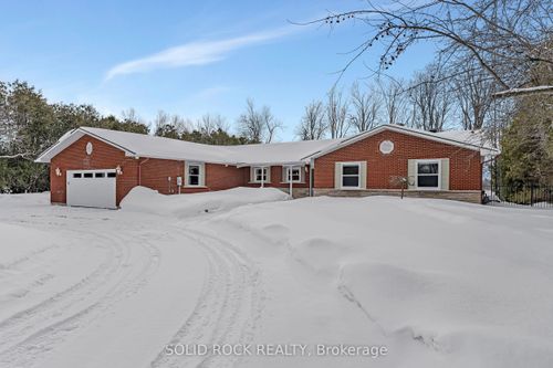 3710 River Rd, Manotick, ON, K4M1B4 | Card Image