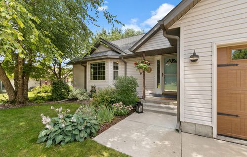 149 Lueders Rd, Sauk City, WI, 53583-1281 | Card Image