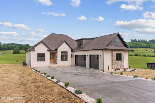210 Big Oak Dr, Kingston, TN, 37763-1700 | Card Image