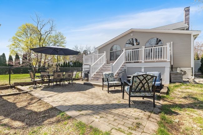 104 Holliston St, House other with 4 bedrooms, 3 bathrooms and 4 parking in Medway MA | Image 35