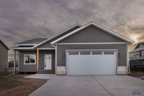 6762 Receda St, Rapid City, SD, 57703-8725 | Card Image
