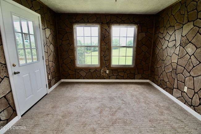 212 Southern Downs Dr, House other with 4 bedrooms, 3 bathrooms and 5 parking in Lexington TN | Image 12