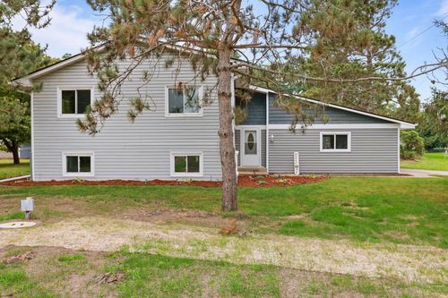 3524 Interlachen Dr Ne, Ham Lake, MN, 55304-4543 | Card Image