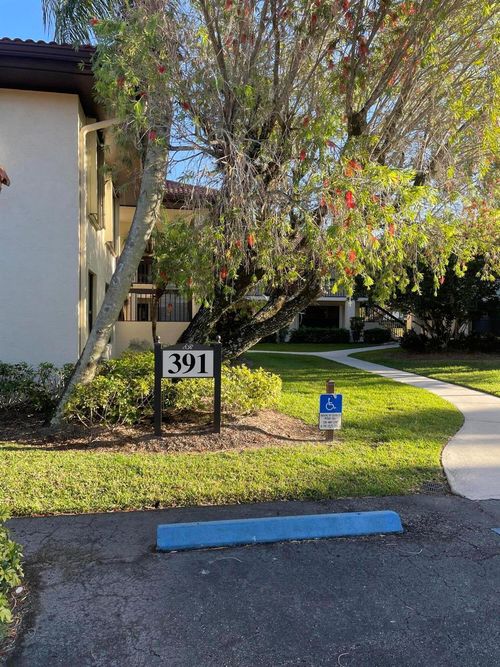 apt-105-391 Sw South River Dr, Stuart, FL, 34997-3213 | Card Image