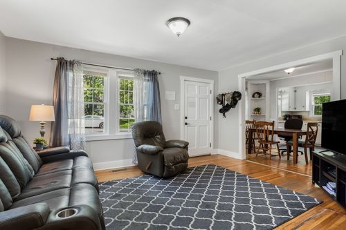 1818 Morningside Ave, Columbia, TN, 38401-3981 | Card Image