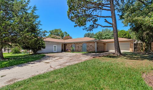 2917 Vassar Dr, Irving, TX, 75062-8925 | Card Image