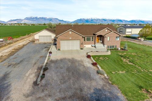 2646 N 6000 W, Hooper, UT, 84315-9417 | Card Image